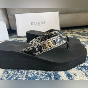 New GUESS platform sandal size 8
